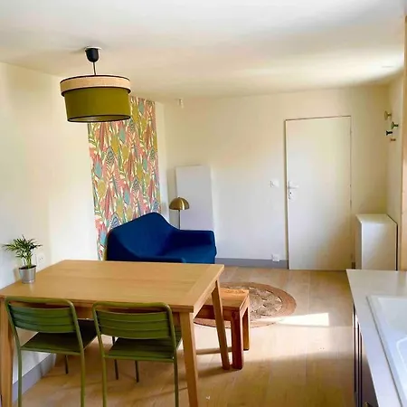 Petite Maison Avec Jardin Au Calme