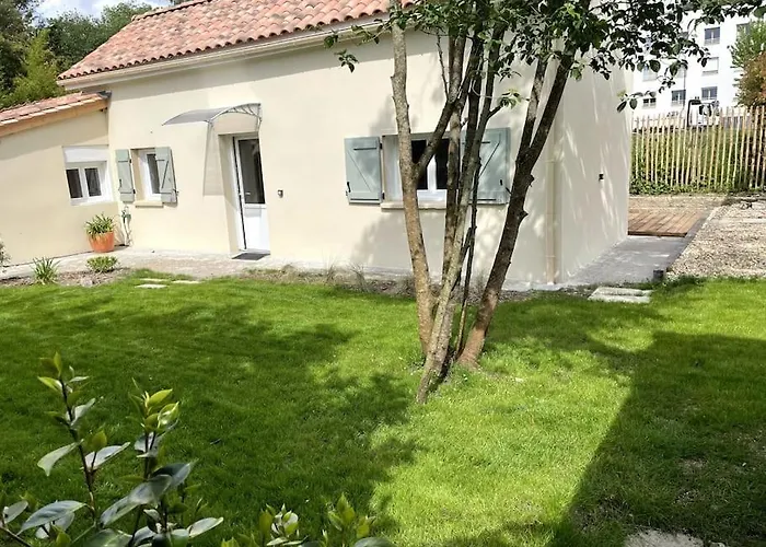 Petite Maison Avec Jardin Au Calme Floirac (Gironde)